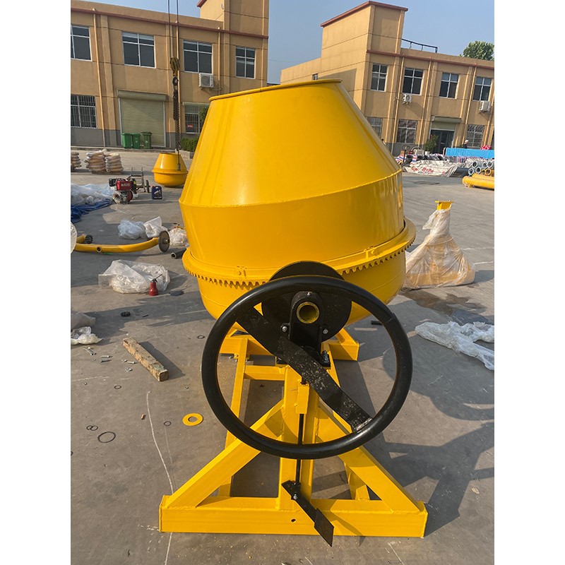 Reversible Concrete Mixer Reversible Concrete Mixer